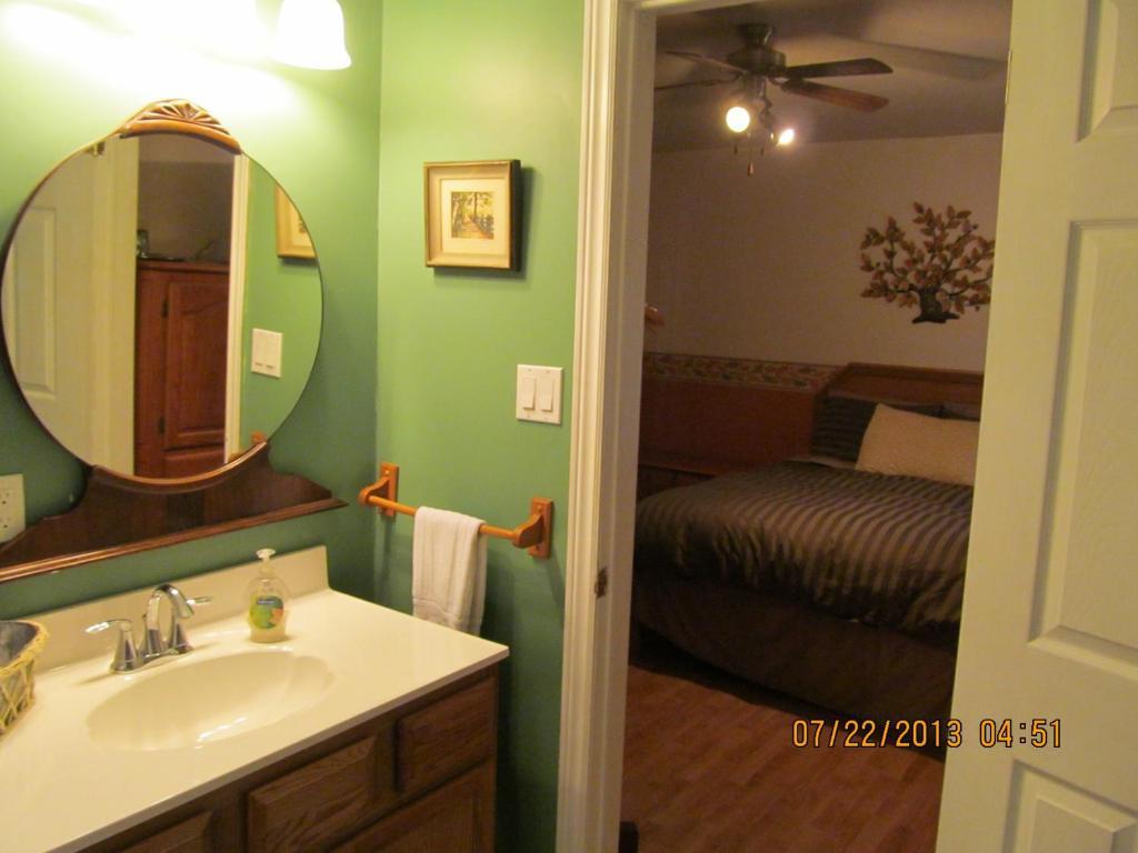 Twin Pines Bed And Breakfast Peterborough Rom bilde