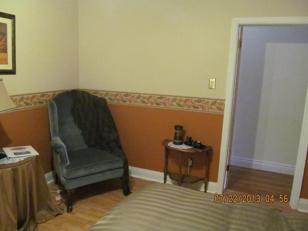 Twin Pines Bed And Breakfast Peterborough Rom bilde